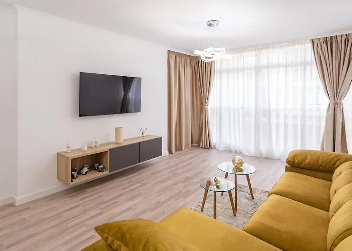 Apartment Near The City Centre + Free Parking